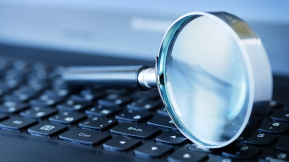 Magnifier on the computer keyboard - Point Comfort Group Magnifier on the computer keyboard